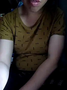 Snapshot of hot-luna- chatting on 13, 4, 2026 hot-luna- online show from 13, 4, 2026