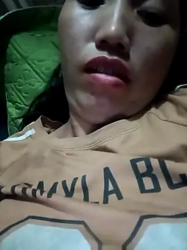 Snapshot of hot-luna- chatting on 16, 4, 2026 hot-luna- online show from 16, 4, 2026