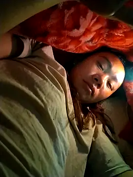 Snapshot of Bella-222 chatting on 15, 2, 2026 Bella-222 online show from 15, 2, 2026