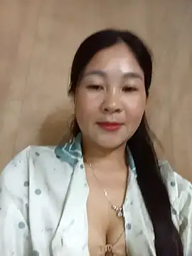 Snapshot of Dunk-namic chatting on 21, 4, 2026 Dunk-namic online show from 21, 4, 2026