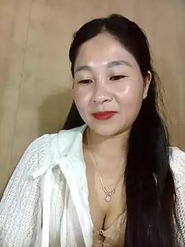 Snapshot of Dunk-namic chatting on 23, 4, 2026 Dunk-namic online show from 23, 4, 2026