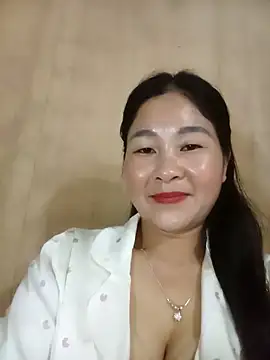 Snapshot of Dunk-namic chatting on 6, 5, 2026 Dunk-namic online show from 6, 5, 2026