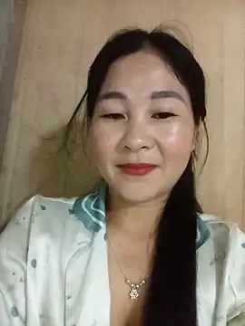 Snapshot of Dunk-namic chatting on 7, 5, 2026 Dunk-namic online show from 7, 5, 2026