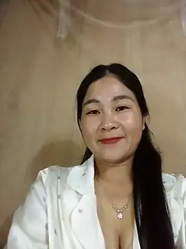 Snapshot of Dunk-namic chatting on 11, 5, 2026 Dunk-namic online show from 11, 5, 2026