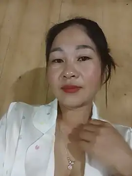 Snapshot of Dunk-namic chatting on 4, 7, 2026 Dunk-namic online show from 4, 7, 2026