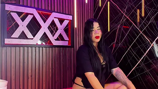 Snapshot of AriannaFoxxy chatting on 6, 2, 2026 AriannaFoxxy online show from 6, 2, 2026