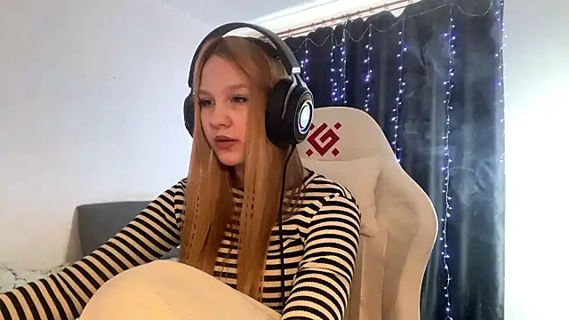 axin burnell online show from 3, 3, 2026