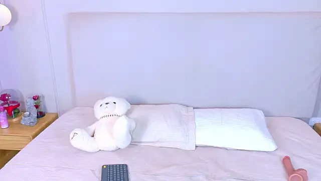 Snapshot of JosselynBrown chatting on 8, 2, 2026 JosselynBrown online show from 8, 2, 2026