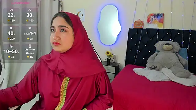 Snapshot of SamiraAwada chatting on 1, 5, 2026 SamiraAwada online show from 1, 5, 2026