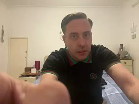 malcolm2334 online show from 8, 4, 2026