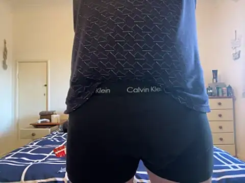 malcolm2334 online show from 13, 4, 2026