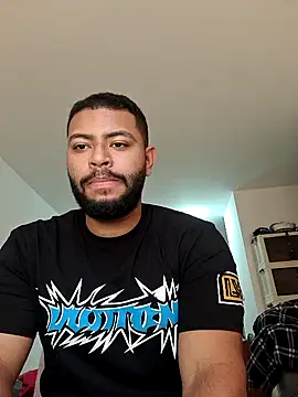 Snapshot of KLEYTON33 chatting on 4, 2, 2026 KLEYTON33 online show from 4, 2, 2026