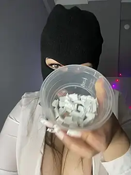 Snapshot of maryam-6 chatting on 16, 2, 2026 maryam-6 online show from 16, 2, 2026