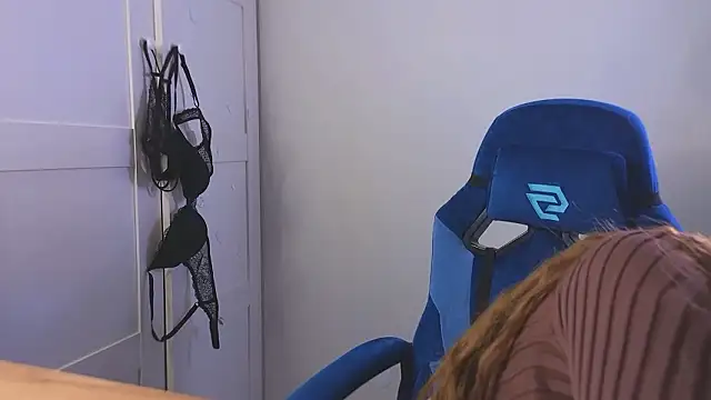 Snapshot of nikapie chatting on 3, 2, 2026 nikapie online show from 3, 2, 2026