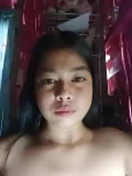 Snapshot of Heavens_night04 chatting on 15, 2, 2026 Heavens night04 online show from 15, 2, 2026