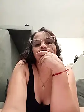 Snapshot of yeselu chatting on 12, 2, 2026 yeselu online show from 12, 2, 2026