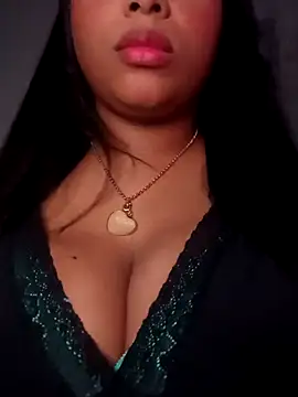 M eduardabigcurvyplus online show from 1, 2, 2026