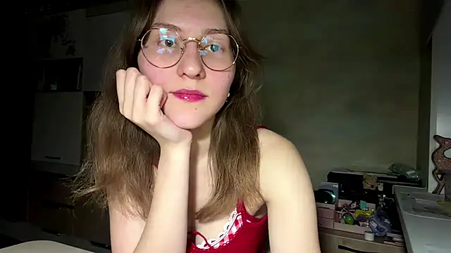 Miaaa Moon online show from 10, 4, 2026