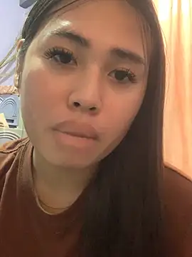 QueenAlisonfoxx online show from 6, 2, 2026