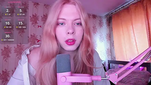 Snapshot of Cutie_Bambi chatting on 18, 6, 2026 Cutie Bambi online show from 18, 6, 2026