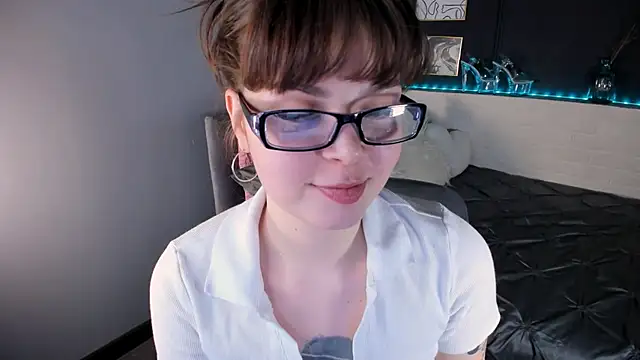 Maykinkya online show from 26, 3, 2026