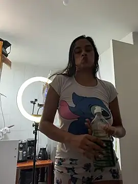 LunaHeat online show from 4, 4, 2026