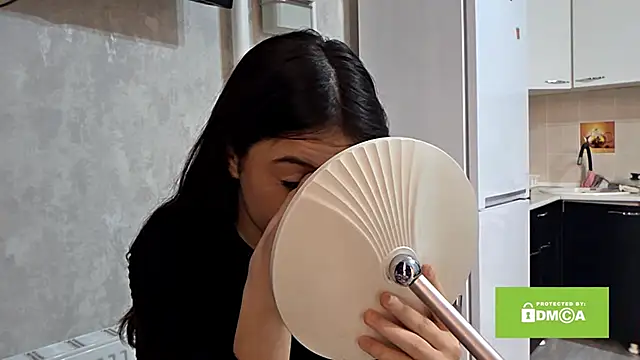 Snapshot of ZyntraLoom chatting on 23, 2, 2026 ZyntraLoom online show from 23, 2, 2026