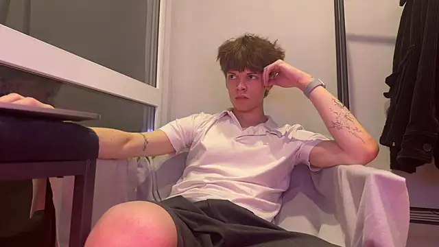 Snapshot of Kevin_bucks chatting on 17, 2, 2026 Kevin bucks online show from 17, 2, 2026