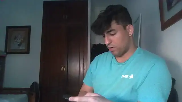 Snapshot of poliakovxx chatting on 24, 5, 2026 poliakovxx online show from 24, 5, 2026