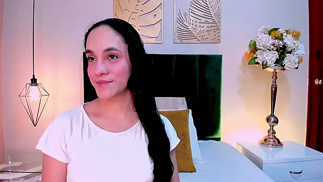 Snapshot of CelesteQueeen chatting on 21, 4, 2026 CelesteQueeen online show from 21, 4, 2026