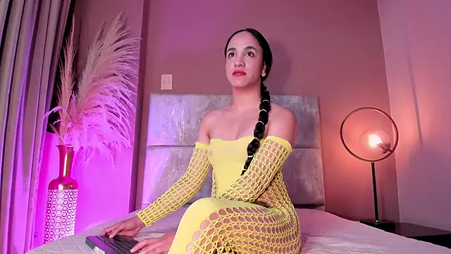 Snapshot of CelesteQueeen chatting on 23, 4, 2026 CelesteQueeen online show from 23, 4, 2026