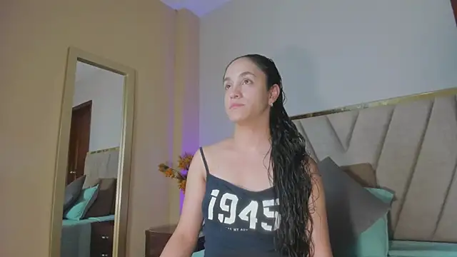 Snapshot of CelesteQueeen chatting on 15, 5, 2026 CelesteQueeen online show from 15, 5, 2026
