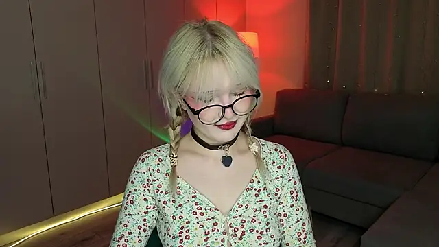 Snapshot of Mary_Piersen chatting on 16, 2, 2026 Mary Piersen online show from 16, 2, 2026