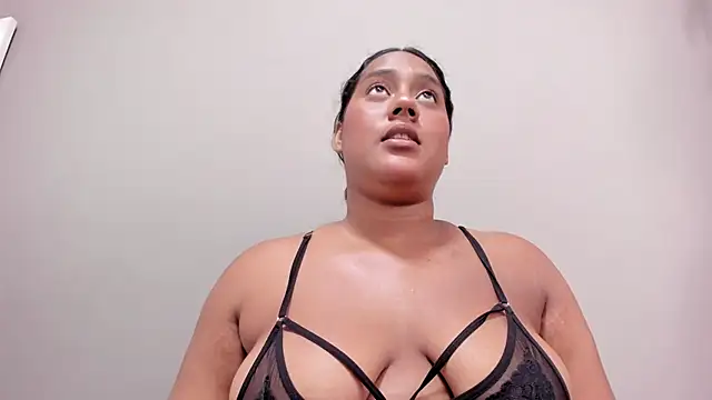 Nico Hillx online show from 2, 5, 2026
