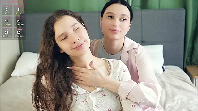 Snapshot of ZofiaSoshnik chatting on 19, 2, 2026 ZofiaSoshnik online show from 19, 2, 2026