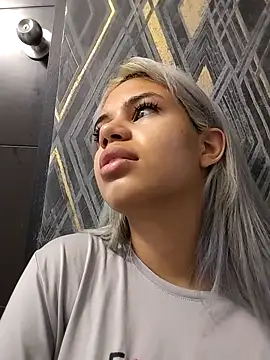 Snapshot of AlanaHouston chatting on 26, 2, 2026 AlanaHouston online show from 26, 2, 2026