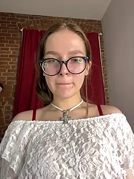 MyKittySayMeow online show from 21, 3, 2026