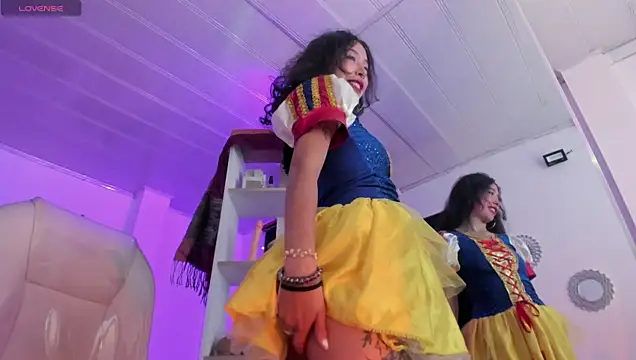 Miniadelf online show from 19, 4, 2026