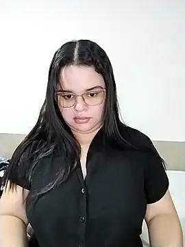 SamanthaStonee online show from 7, 4, 2026