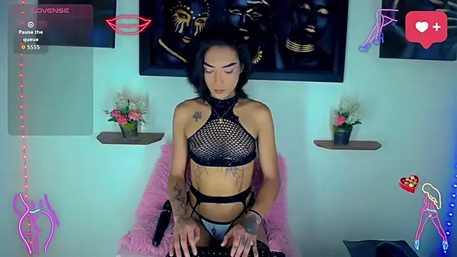 Snapshot of Darianna_Atehortua chatting on 3, 2, 2026 Darianna Atehortua online show from 3, 2, 2026