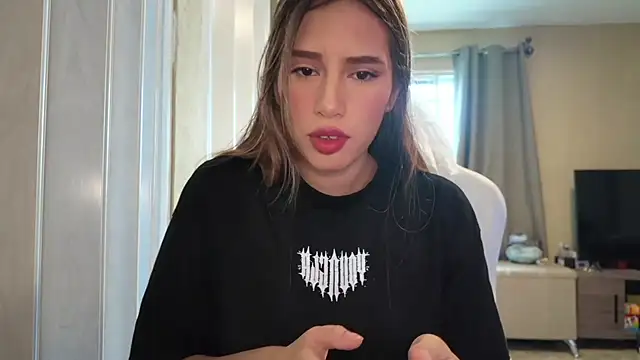 romyamo online show from 13, 7, 2026