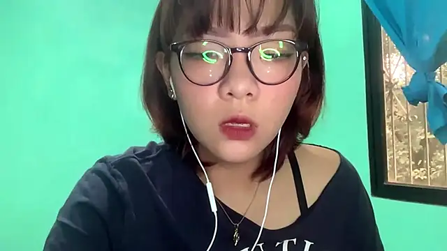 Snapshot of TerisaYellow chatting on 6, 2, 2026 TerisaYellow online show from 6, 2, 2026