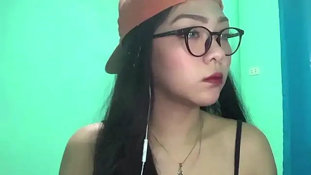 Snapshot of TerisaYellow chatting on 8, 2, 2026 TerisaYellow online show from 8, 2, 2026