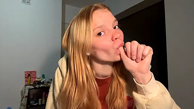 Tiffany Muse online show from 3, 4, 2026