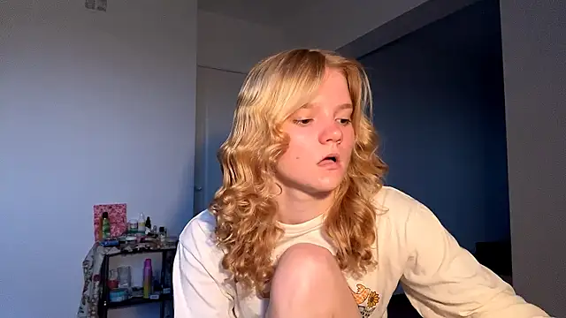 Tiffany Muse online show from 5, 4, 2026