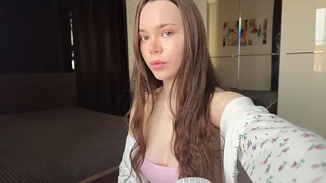 Snapshot of TinaScarlet chatting on 17, 4, 2026 TinaScarlet online show from 17, 4, 2026