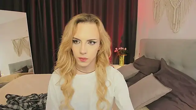 Snapshot of Tiffany__King chatting on 20, 3, 2026 Tiffany King online show from 20, 3, 2026