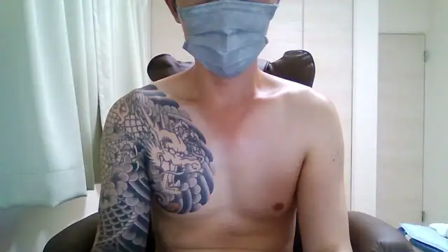 Snapshot of K0U-123 chatting on 19, 6, 2026 K0U-123 online show from 19, 6, 2026