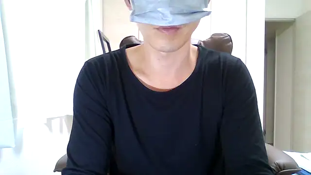Snapshot of K0U-123 chatting on 25, 6, 2026 K0U-123 online show from 25, 6, 2026