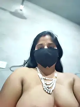 Sexy khushi19 online show from 10, 3, 2026